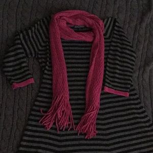 Black/Gray/pink sweater dress petite XL, w/scarf